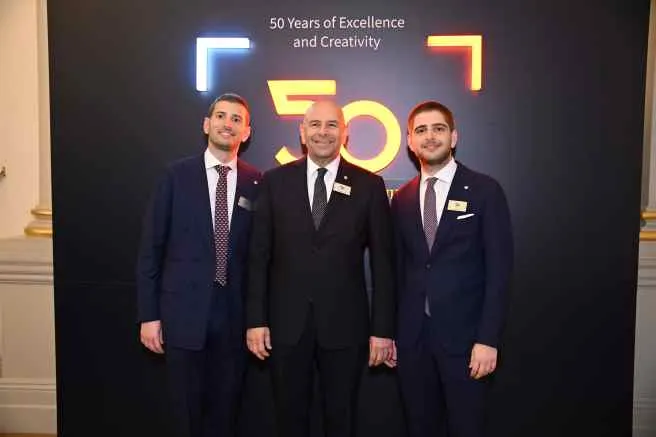 Türk Galerilerinin Londra Çıkartması