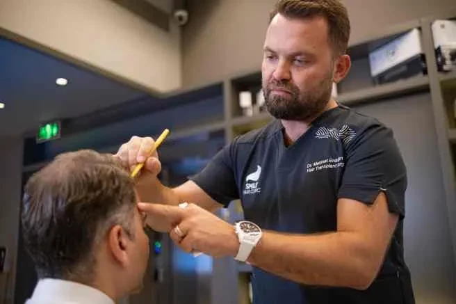 Saç ekimi için Amerika