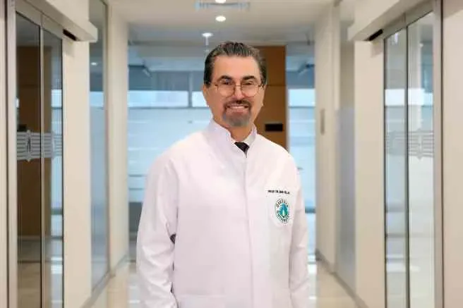 Protez estetik ve sağlığı geri kazandırıyor!