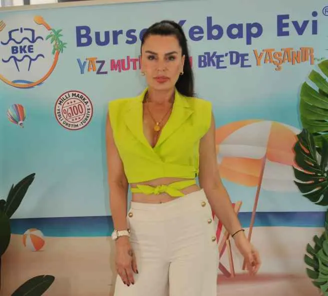 Aysu Baceoğlu müzik portalına dava açacak